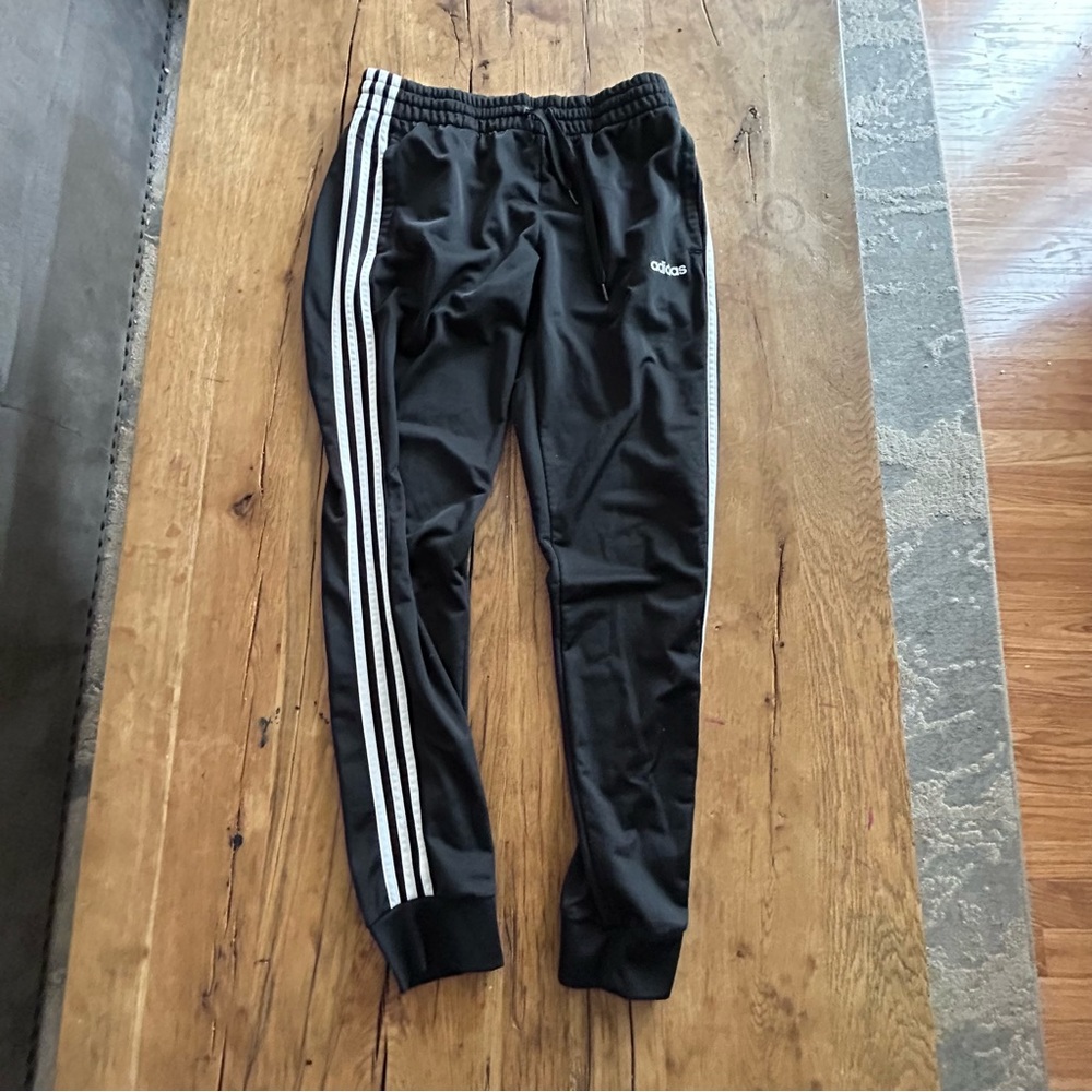 Adidas black 3 stripes track pants joggers warmups medium classic M
